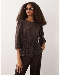 Jdy - Anglaise Details Short Sleeve Shirt - Lyst