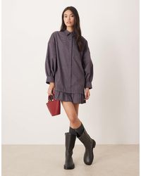 ASOS - Vestido Camisero Corto Marrón Y Azul Marino A Cuadros De Manga Larga Con Volante En El Bajo De - Lyst
