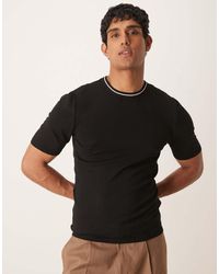 ASOS - Premium Gebreid Boxy T-Shirt Met Muscle Fit Pasvorm En Gekleurd Randje - Lyst