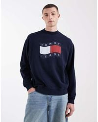 Tommy Hilfiger - 90s Wavy Flag Logo Crewneck Sweatshirt - Lyst
