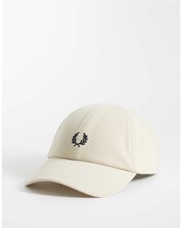 Fred Perry - Gorra Color Avena Clásica De Piqué De -Neutro - Lyst