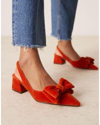 ASOS - Symphony - chaussures en velours à talon carré mi-haut et bride arrière avec détail nœud - rouille - Lyst
