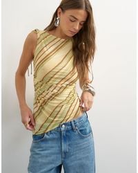 TOPSHOP - Mesh-top mit streifen, geraffter schulter und asymmetrischem schnitt - Lyst