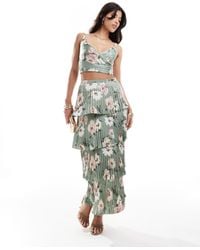 Abercrombie & Fitch - Tiered Floral Print Satin Maxi Skirt - Lyst