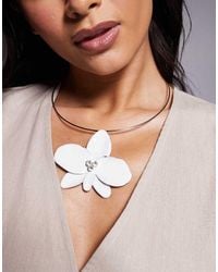 Kaiia - Exclusive Enamel Orchid Flower Pendant Necklace - Lyst