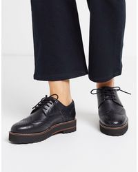 manic flat brogues