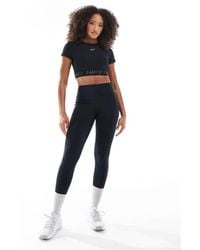 Nike - Universa Dri-Fit High Waisted 7/8 Pocket Leggings - Lyst