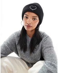 Miss Selfridge - Gebreide Beanie Met Geborduurd Hart - Lyst