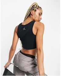 Nike - Camiseta corta negra sin mangas - Lyst