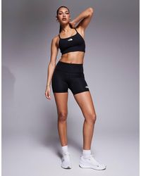 The North Face - Leggings Cortos De 5" Negros Con Logo Flex De Training - Lyst