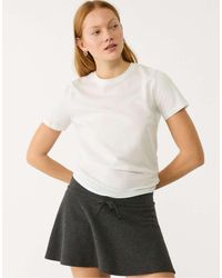 Stradivarius - T-Shirt Basic Vestibilità Classica Bianca Con Scollo Rotondo - Lyst