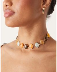 ASOS - Collar Corto Dorado Con Detalle De Piedras De Imitación De - Lyst