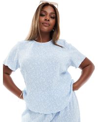 Pieces Plus - Pieces curve - t-shirt crop top d'ensemble à petites fleurs et mini plis - Lyst