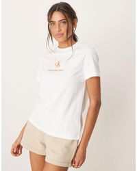 Calvin Klein - T-shirt à logo ombré - et pêche - Lyst
