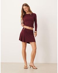 ASOS - Minifalda Ceñida Con Detalle De Ribete Fruncido De (Parte De Un Conjunto)-Rojo - Lyst