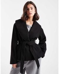 Vero Moda - Belted Short Formal Jacket - Lyst