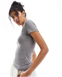 Abercrombie & Fitch - T-shirt à encolure carrée en maille côtelée douce - Lyst