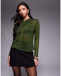 ASOS - Semi-Transparante Top Met Lange Mouwen, Gebreide Look En Gedrapeerde Hals - Lyst