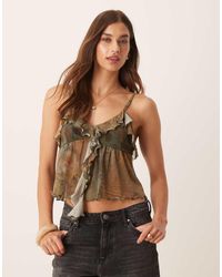 ASOS - Top Stile Babydoll Marrone Testurizzato Con Spalline Sottili E Volant - Lyst