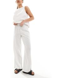 New Look - Pantalon large rayé en lin - crème - Lyst