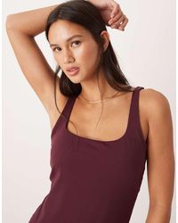Tala - Dayflex Minimal Longer Length Square Neck Singlet - Lyst