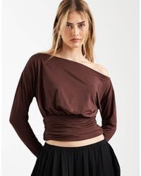 ASOS - Slinky Off The Shoulder Long Sleeve Top With Cinched Waist Detailing - Lyst