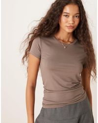 Gina Tricot - – kurzärmliges oberteil aus jersey - Lyst