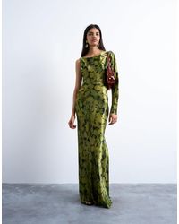 TOPSHOP - Robe longue asymétrique en satin à fleurs avec bretelle torsadée - Lyst