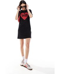 Love Moschino - Vestito t-shirt con logo con cuore - Lyst