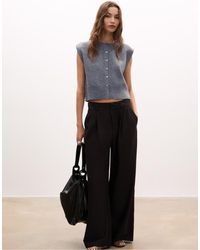 Stradivarius - Knit Vest With Padded Shoulders - Lyst