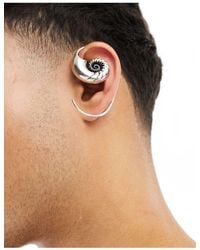 ASOS - Orecchino ear cuff argentato con design a forma di conchiglia - Lyst