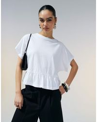 ASOS - T-Shirt Squadrata Bianca Effetto Lino A Maniche Corte Con Fondo A Peplo - Lyst