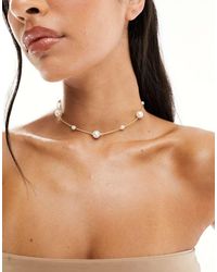 ASOS - Collana Corta Con Perle Sintetiche Di Diverse Misure - Lyst