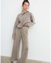 Stradivarius - Soft-touch Darted Trousers - Lyst