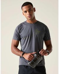 Dare 2b - T-Shirt Tecnica Leggera Color Magnete - Lyst