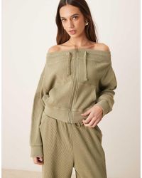 ASOS - Felpa Kaki A Nido D'Ape Con Spalle Scoperte E Chiusura Con Zip - Lyst