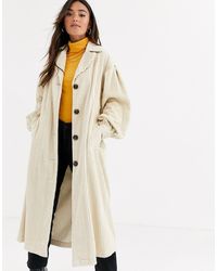 ASOS – Jumbo – Trenchcoat aus Cord - Braun