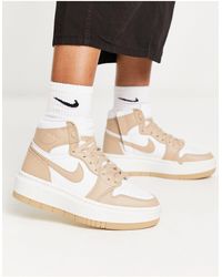 Nike Aj1 elevate mid - sneakers alte bianche e color pietra - Marrone
