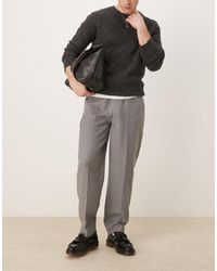 ASOS - Pantalon habillé coupe oversize fuselée en tissu brossé avec pinces sur le devant - clair - Lyst