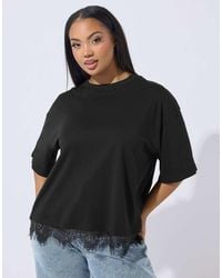 Yours Clothing - Lace Hem T-Shirt - Lyst