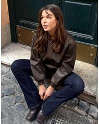 Bershka - – oversize-jacke aus kunstleder - Lyst