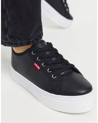 levi flatform trainers