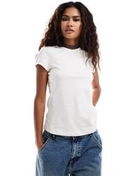 Weekday - Milly Super Soft Slim Fit T-shirt - Lyst