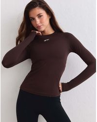 Aim'n - Top basique à manches longues doux chocolat - Lyst