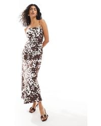 Pieces - – maxi-trägerkleid mit eckigem ausschnitt und kuhfellmuster - Lyst