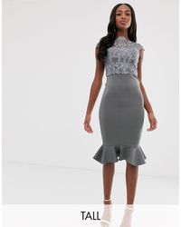 Chi Chi London Kanten Midi-jurk Met Peplum Zoom - Grijs