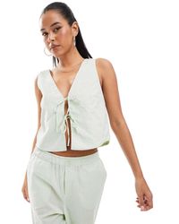 ONLY - Top A Quadretti Allacciato Sul Davanti - Lyst