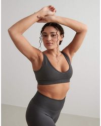 Aim'n - Shadow Shape Seamless Deep Cut Bra - Lyst