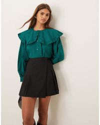 ASOS - Camisa Verde A Rayas Negras Con Solapas Extragrandes Con Volantes De - Lyst