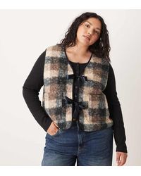 ASOS - Asos Design Curve Borg Fleece Vest With Check Design And Bow Design - Lyst